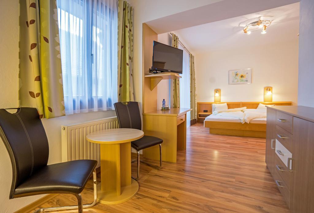 Haus Stampfer Hotel Weissensee Cameră foto